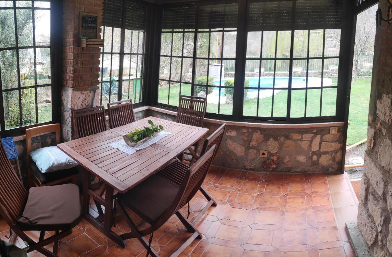 Casa Rural El Eden Del Ungria Caspueñas エクステリア 写真