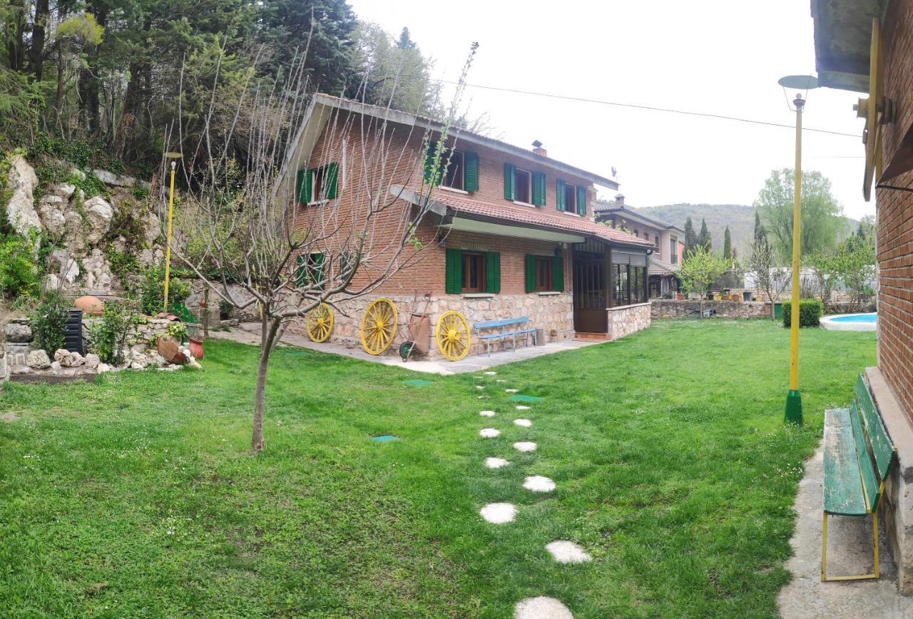 Casa Rural El Eden Del Ungria Caspueñas エクステリア 写真